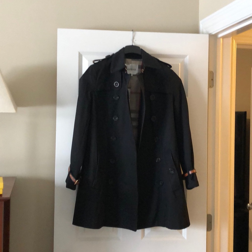 Black linen trench coat new with tags. Size L